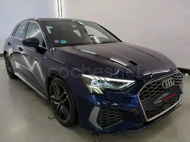 Usado Audi A3 S-Line 150 CV (110 kW) 2021 Azul Berlina