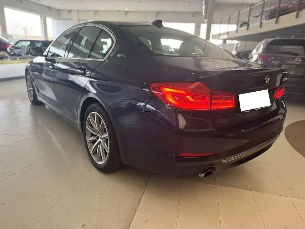 Usado BMW 530e iPerformance 252 CV (185 kW) 2019 Azul Berlina