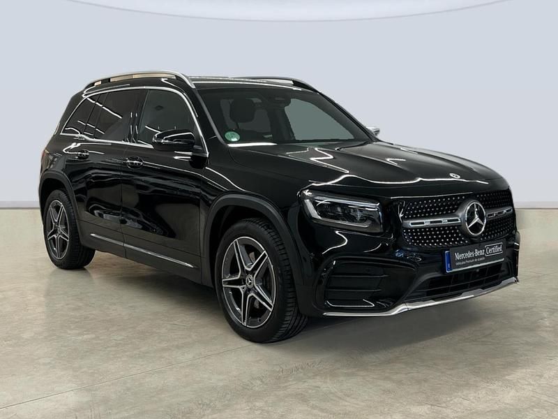 Usado Mercedes GLB200 150 CV (110 kW) 2024 Negro SUV