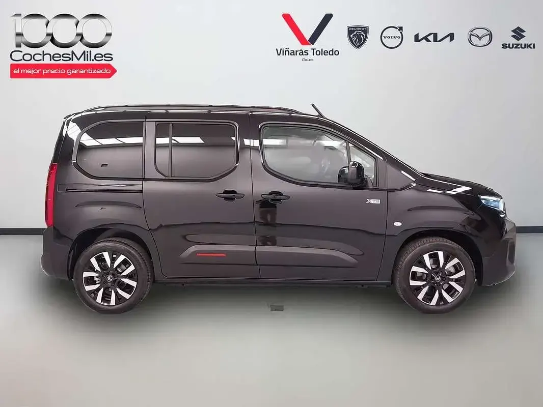 Nuevo Citroën Berlingo 101 CV (74 kW) 2026 Negro Monovolumen