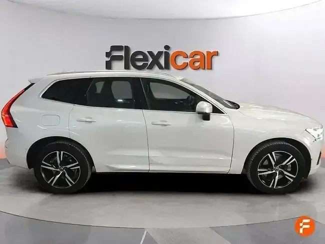 Usado Volvo XC60 R-Design 190 CV (139 kW) 2019 Blanco SUV