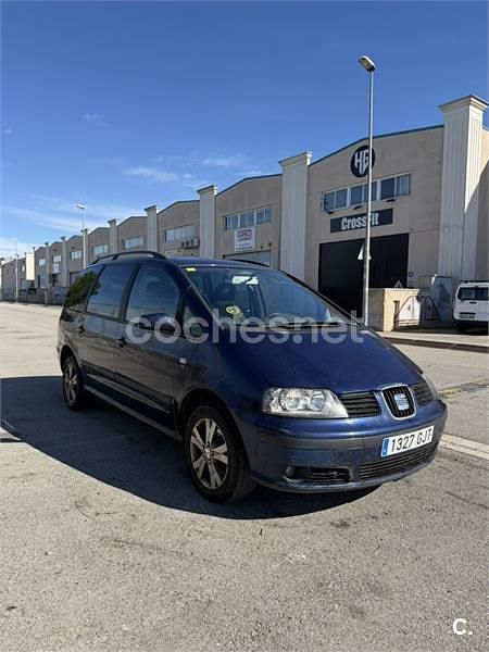 Usado Seat Alhambra Reference 115 CV (84 kW) 2008 Azul Monovolumen