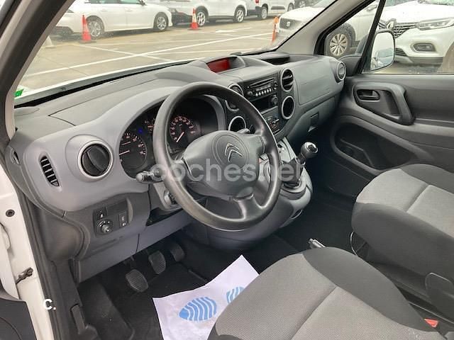 Usado Citroën Berlingo Live 100 CV (73 kW) 2018 Blanco Monovolumen