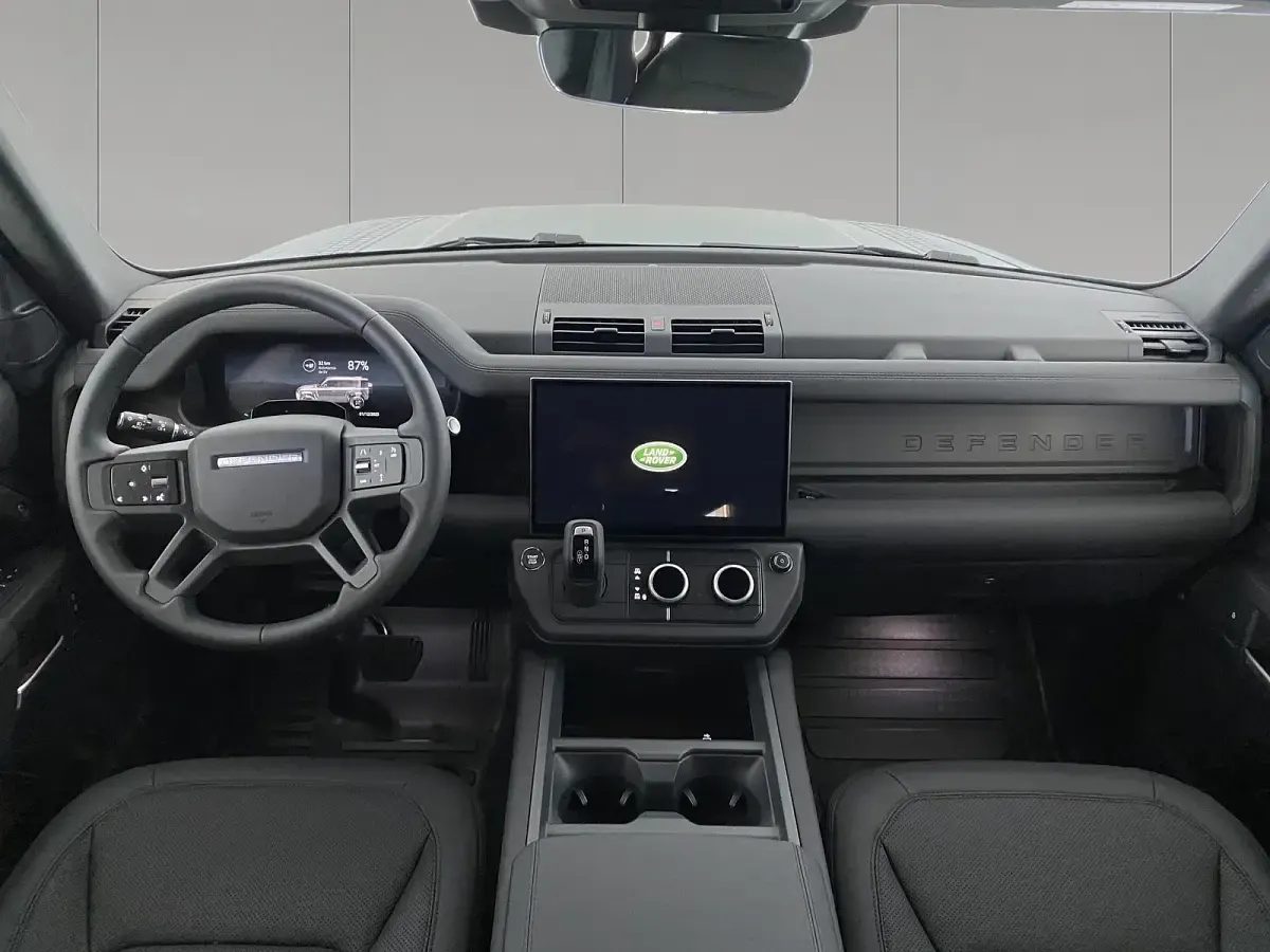 Usado Land Rover Defender SE Dynamic 300 CV (220 kW) 2025 SUV