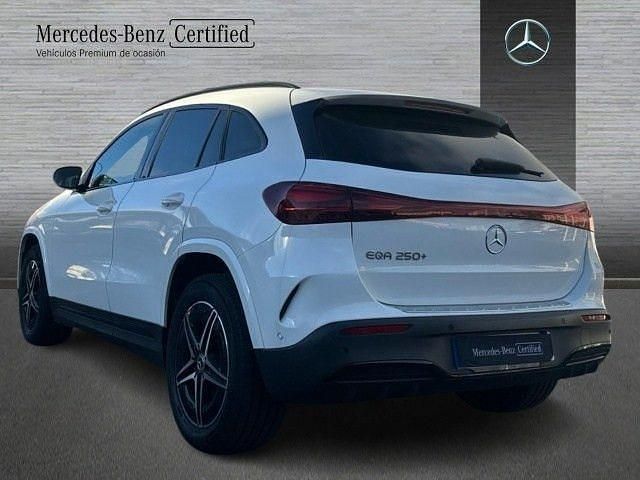 Usado Mercedes EQA250 139 kW (190 CV) 2025 Blanco polar SUV