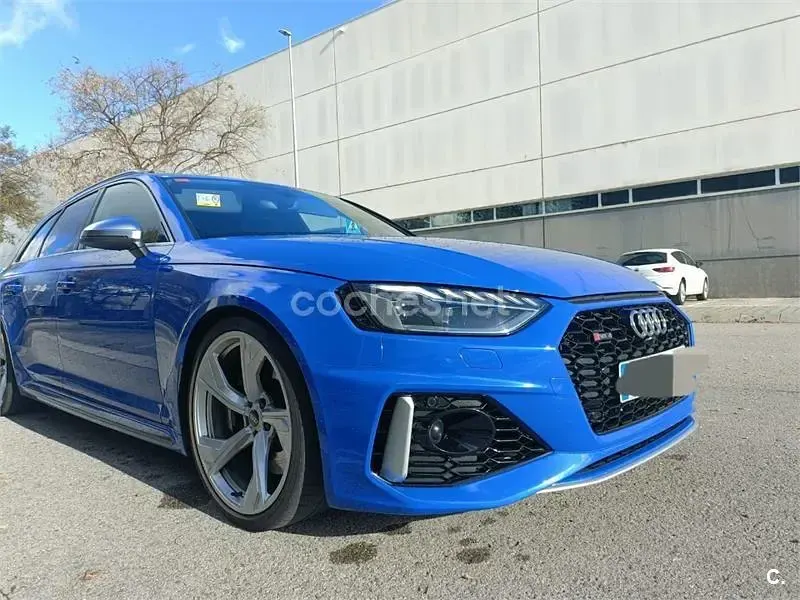 Usado Audi RS4 450 CV (330 kW) 2021 Azul Familiar