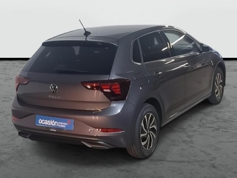 Usado VW Polo 95 CV (69 kW) 2025 Gris humo metalizado Utilitario