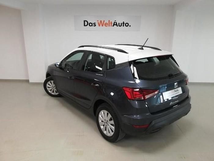 Gris Usado 2024 Seat Arona Style SUV | 19.300 € (Precio justo) - Imagen 1/4