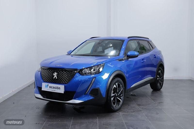 Usado Peugeot 2008 Allure 130 CV (95 kW) 2020 Azul SUV