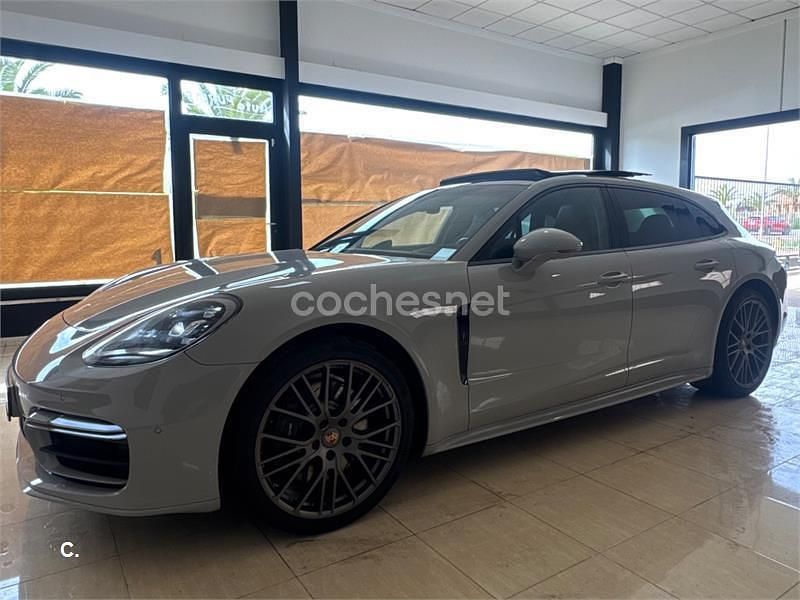 Usado Porsche Panamera Platinum Edition 462 CV (339 kW) 2022 Blanco Familiar