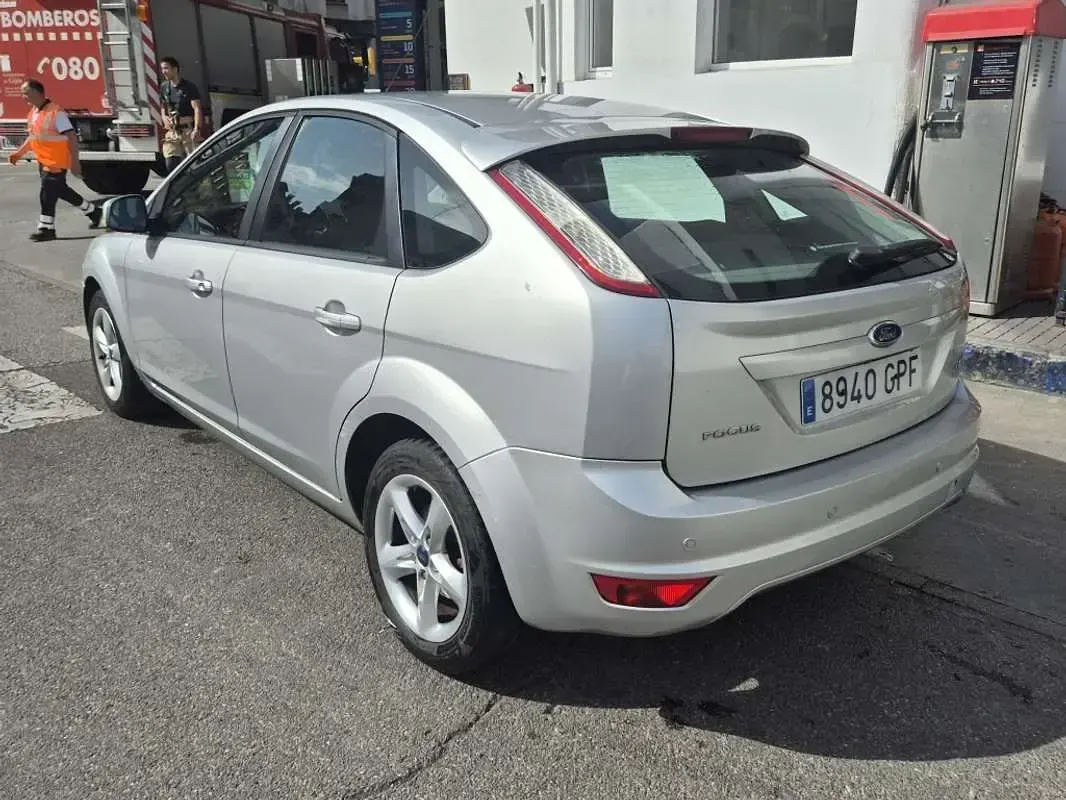 Usado Ford Focus Business Edition 90 CV (66 kW) 2009 Gris Utilitario