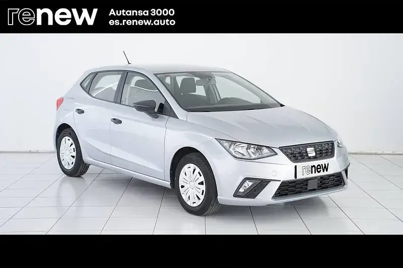 Usado Seat Ibiza Reference 80 CV (58 kW) 2021 Gris Berlina