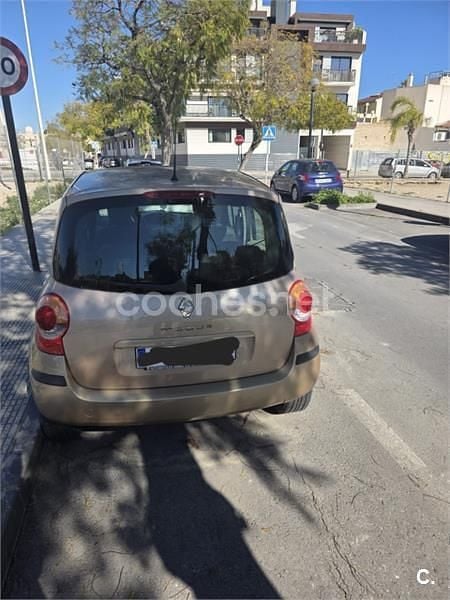 Usado Renault Modus Expression 98 CV (72 kW) 2005 Beige Monovolumen