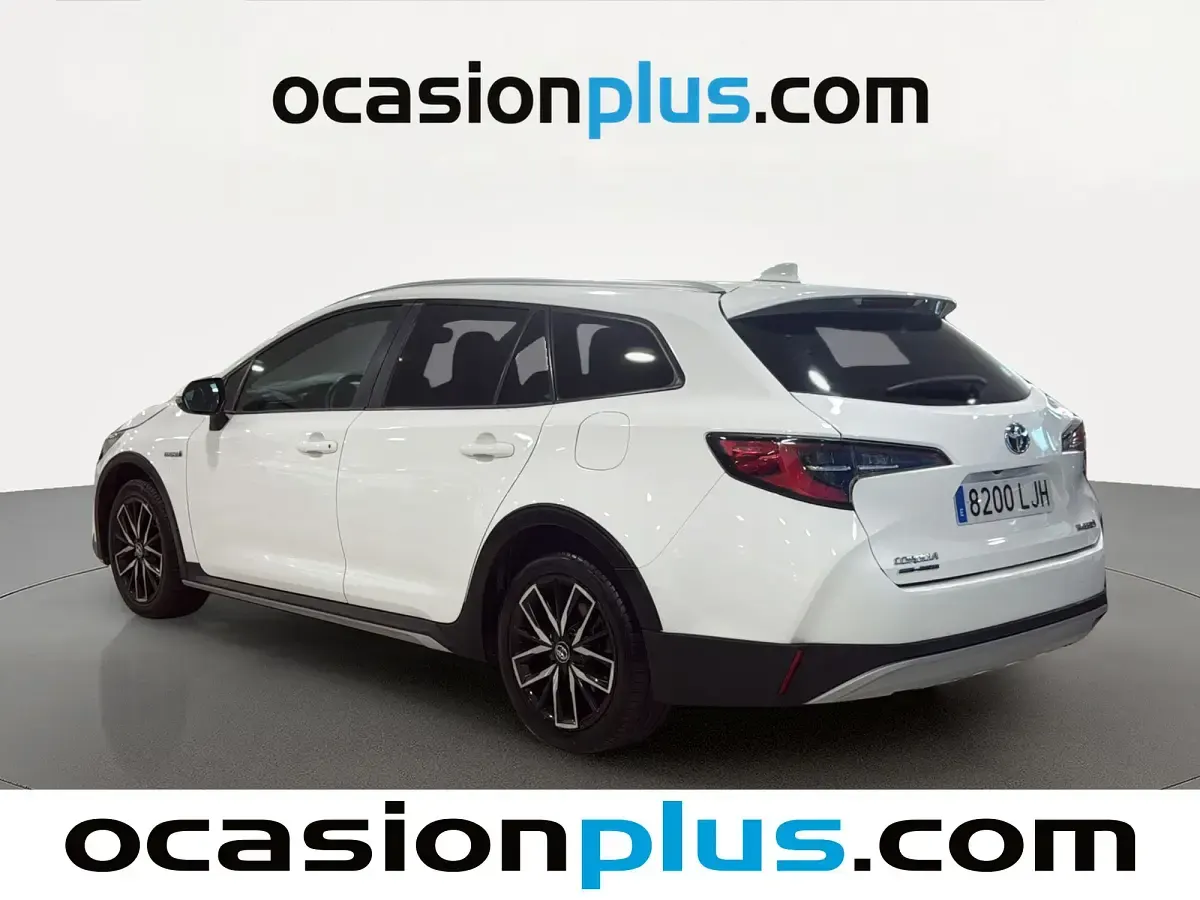 Usado Toyota Corolla 180 CV (132 kW) 2020 Blanco Monovolumen