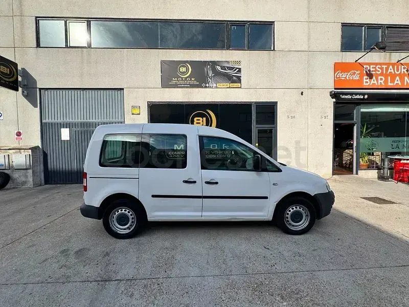Usado VW Caddy 104 CV (76 kW) 2007 Blanco Monovolumen