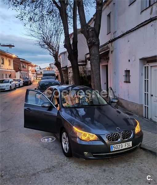 Gris / plata Usado 2007 BMW 520 Berlina | 4700 € (Precio justo) - Imagen 1/4