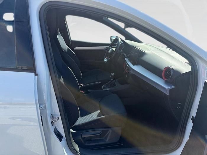 Usado Seat Ibiza FR 115 CV (84 kW) 2025 Blanco Utilitario