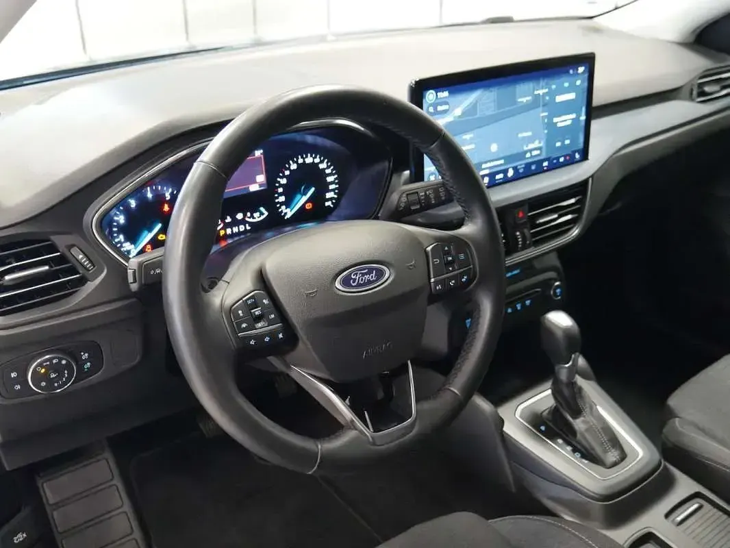 Usado Ford Focus Active X 155 CV (114 kW) 2024 Azul Utilitario