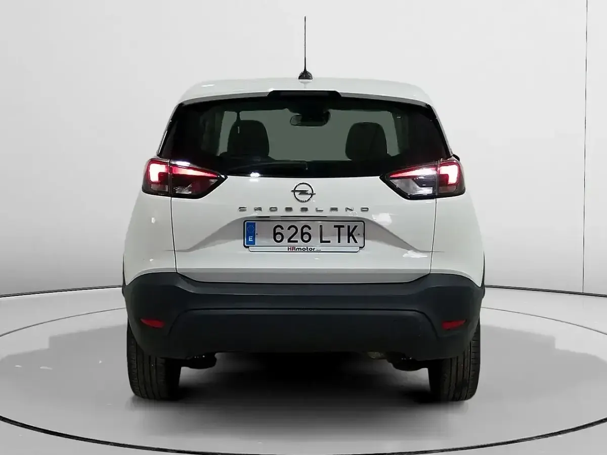 Usado Opel Crossland Edition 110 HP (80 kW) 2021 Branco SUV