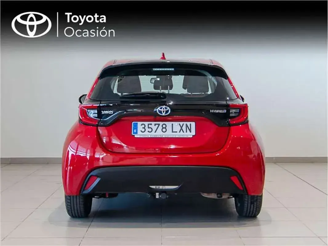 Usado Toyota Yaris Active 116 CV (85 kW) 2022 Utilitario