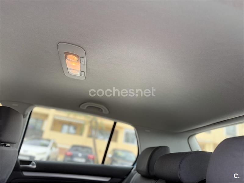 Usado VW Golf IV Sportline 105 CV (77 kW) 2006 Azul Berlina