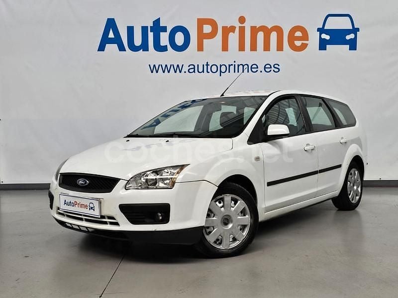 Blanco Usado 2006 Ford Focus Sport Familiar | 2470 € (Precio justo) - Imagen 1/4