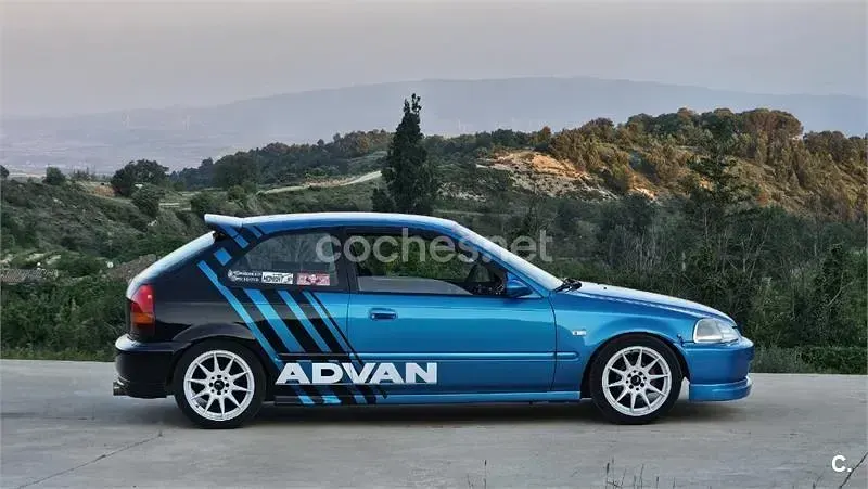 Usado Honda Civic S 90 CV (66 kW) 1997 Azul Berlina