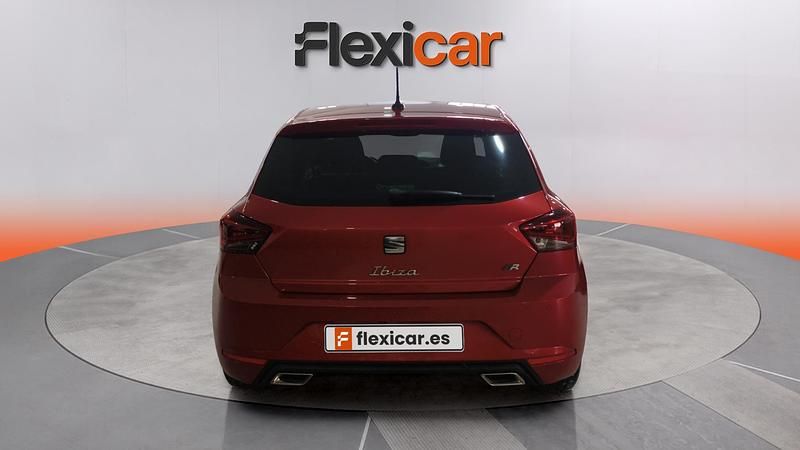 Käytetty Seat Ibiza FR 110 HP (80 kW) 2023 Punainen Viistoperä