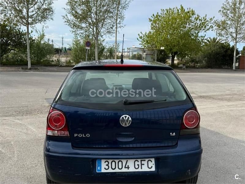Usado VW Polo Edition 80 CV (58 kW) 2008 Negro Utilitario