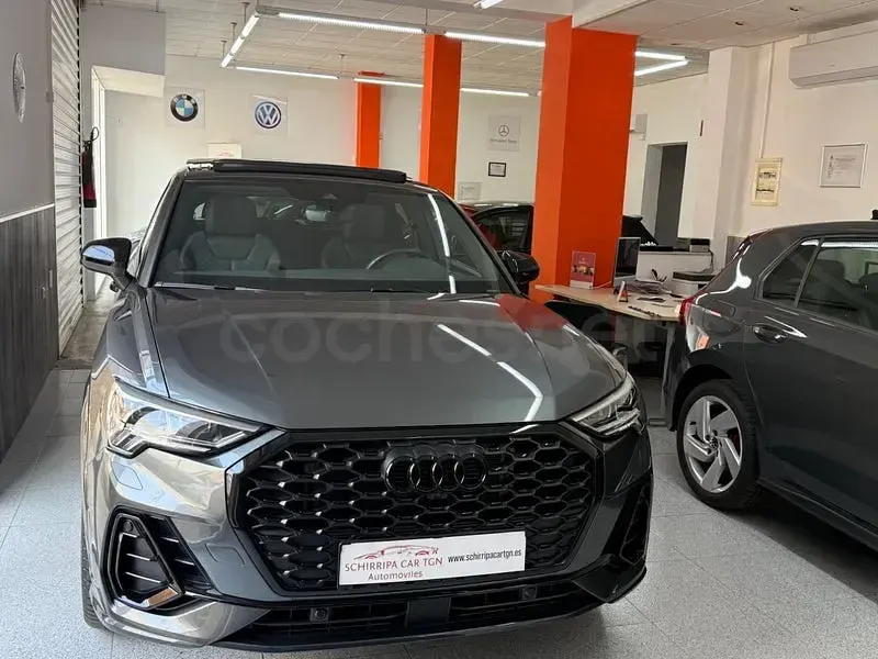 Usado Audi Q3 Sportback S-Line 245 CV (180 kW) 2024 Gris / plata SUV