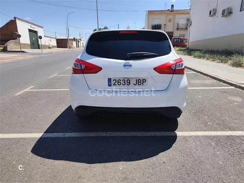 Usado Nissan Pulsar Tekna 110 CV (80 kW) 2014 Blanco Utilitario