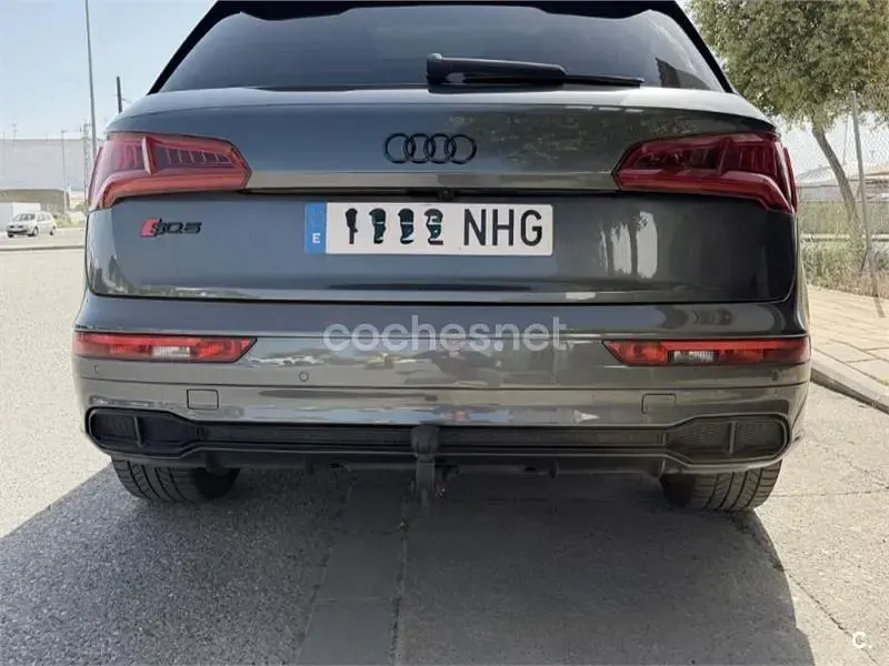 Käytetty Audi Q5 Ambiente 347 HP (255 kW) 2020 Harmaa Katumaasturi