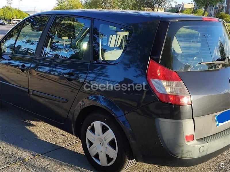 Brugt Renault Grand Scénic II Privilege 100 HK (73 kW) 2005 Sort MPV