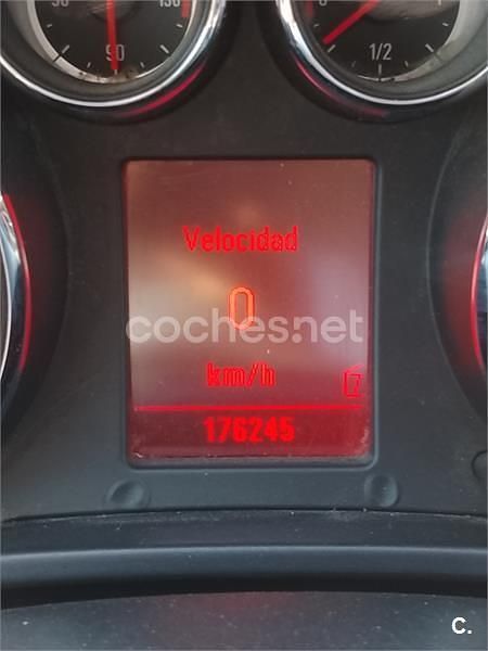 Negro Usado 2010 Opel Insignia Cosmo Berlina | 4800 € (Buen precio) - Imagen 1/4