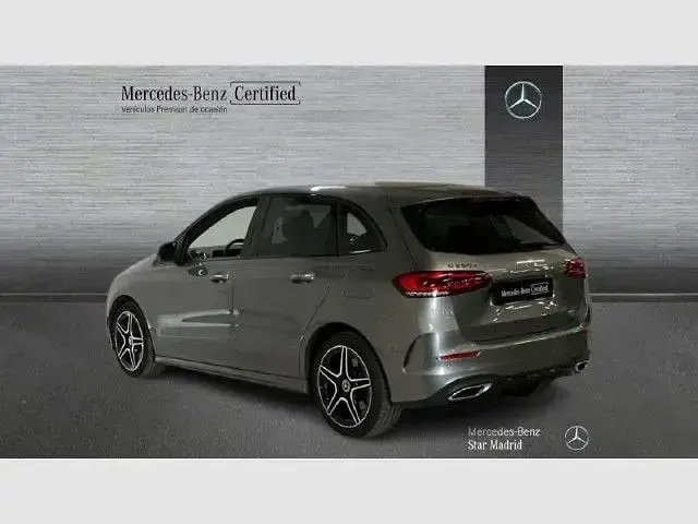 Usado Mercedes B250e 218 CV (160 kW) 2021 Gris montaña Utilitario