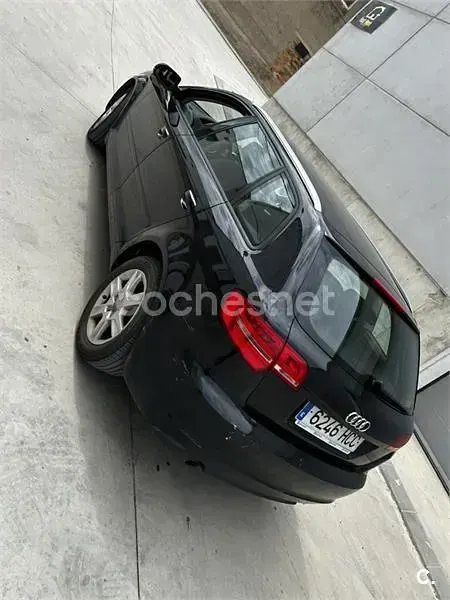 Usado Audi A3 Attraction 105 CV (77 kW) 2011 Negro Utilitario