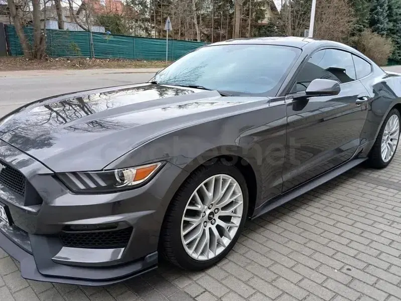 Usado Ford Mustang 314 CV (230 kW) 2017 Coupe