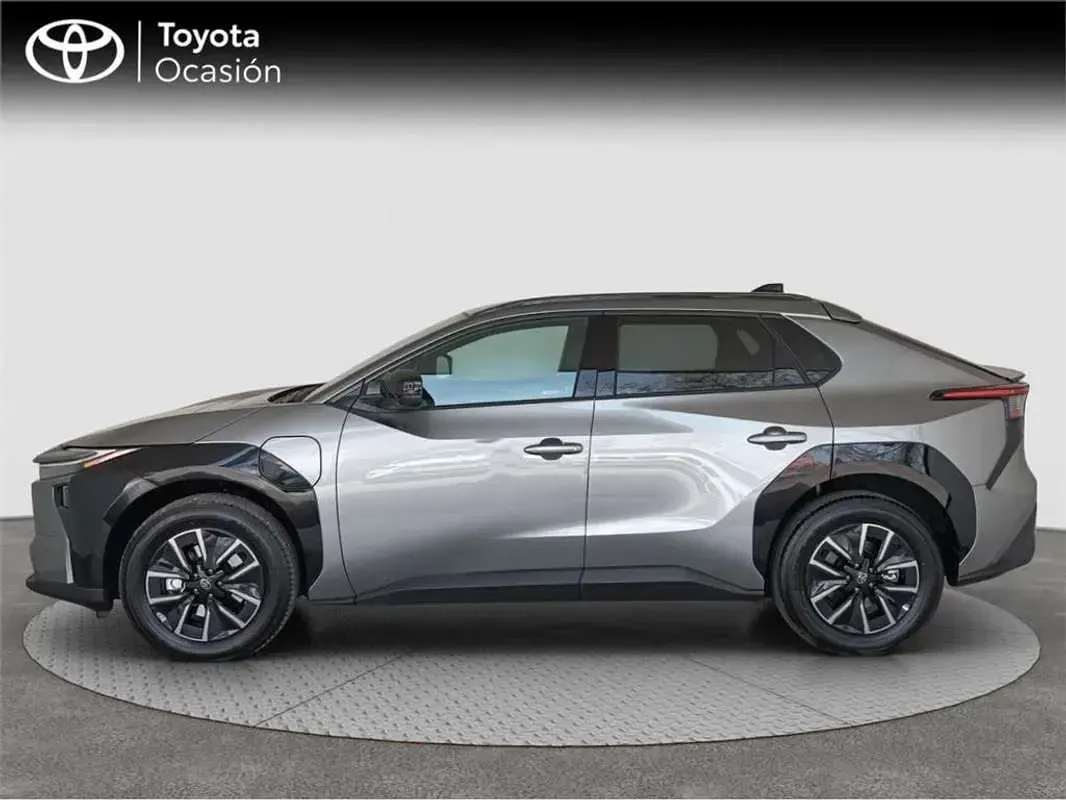 Usado Toyota bZ4X Advance 164 kW (224 CV) 2025 SUV