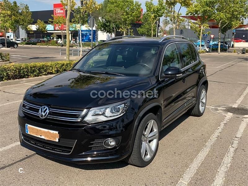 Azul Usado 2014 VW Tiguan R-line SUV | 18.000 € (Caro) - Imagen 1/4