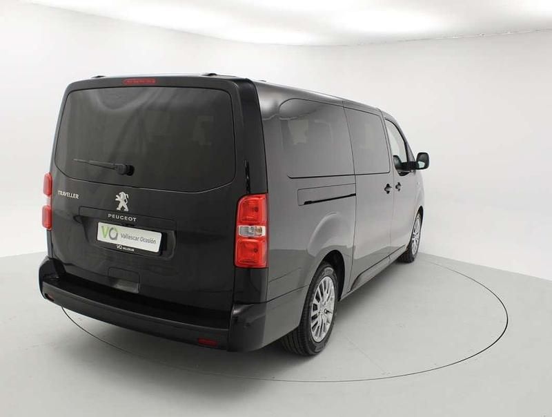 Usado Peugeot Traveller Business-Line 122 CV (89 kW) 2021 Negro Monovolumen