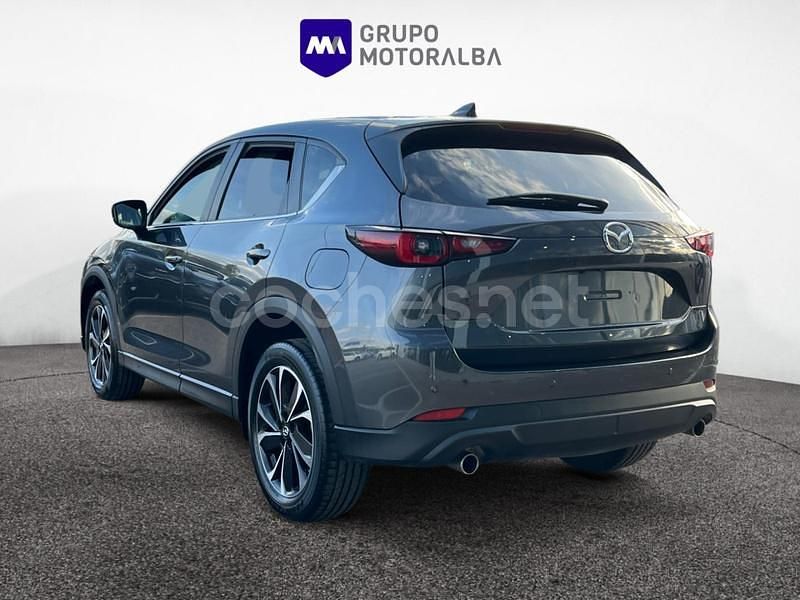 Usado Mazda CX-5 Center-Line 165 CV (121 kW) 2024 Gris / plata SUV