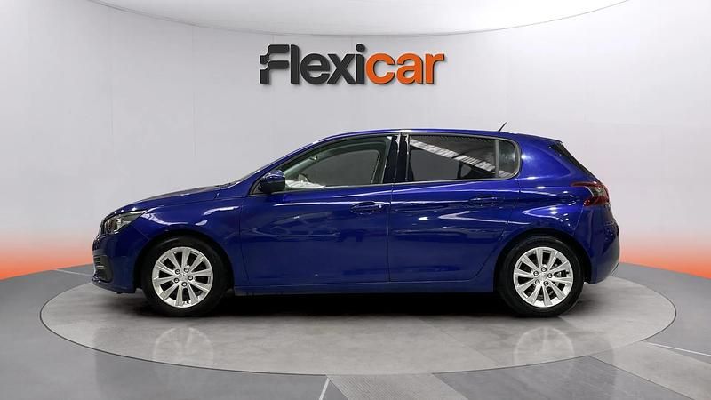 Usado Peugeot 308 Style 131 CV (96 kW) 2020 Azul Berlina