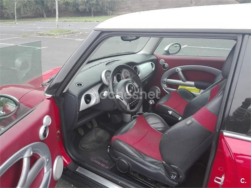 Usado Mini Cooper 115 CV (84 kW) 2002 Rojo Utilitario