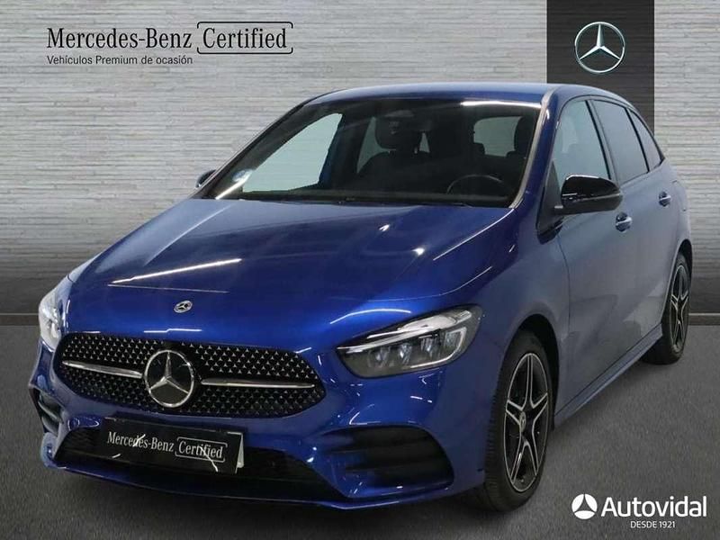 Usado Mercedes E250 218 CV (160 kW) 2025 Azul Monovolumen