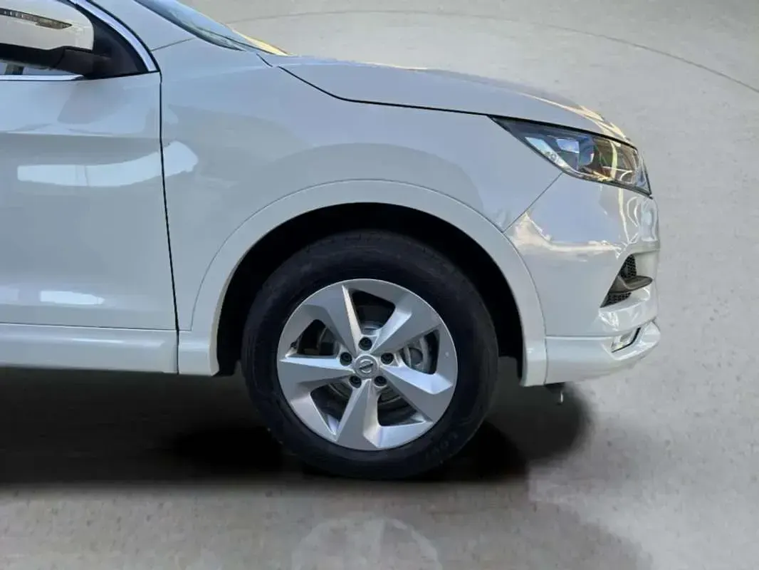 Usado Nissan Qashqai Acenta 116 CV (85 kW) 2020 Blanco SUV