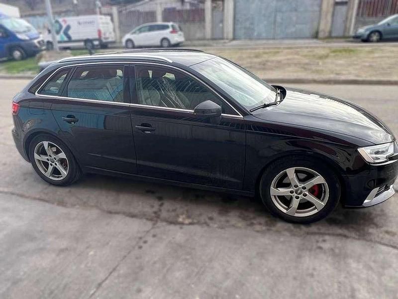 Usado Audi A3 Sportback Advanced Plus 150 CV (110 kW) 2016 Negro Utilitario