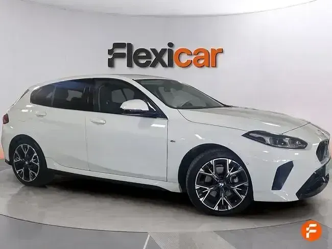 Usado BMW 120 163 CV (119 kW) 2025 Blanco Utilitario