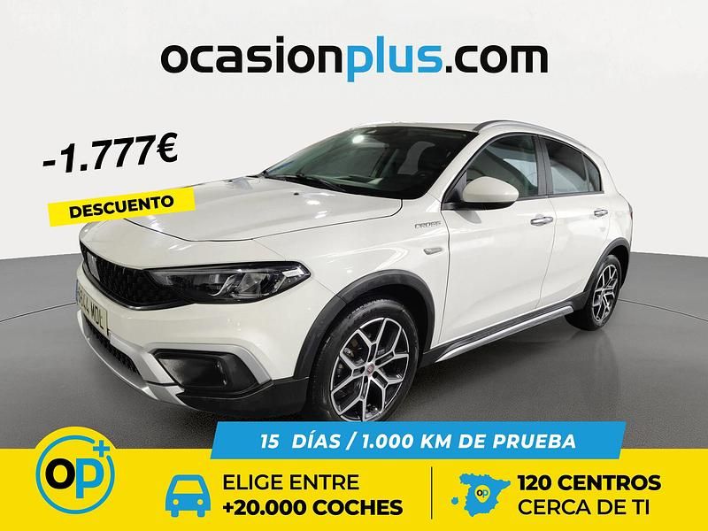 Blanco Usado 2023 Fiat Tipo Cross Berlina | 16.000 € (Precio justo) - Imagen 1/4