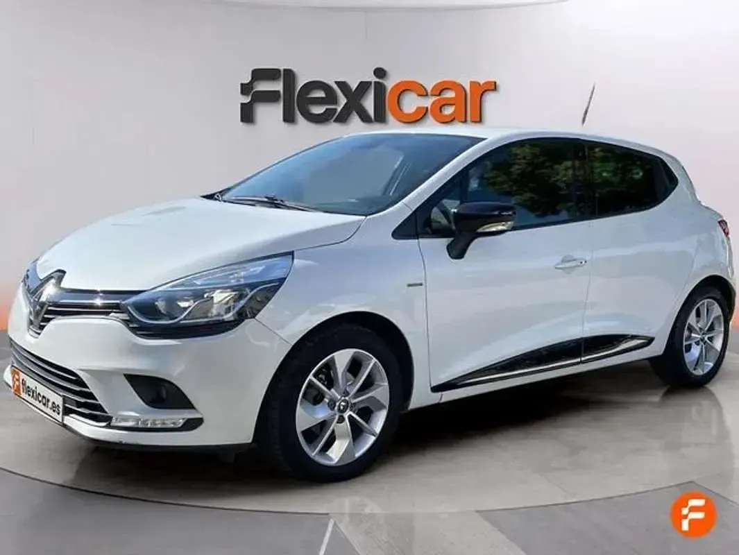 Usado Renault Clio LIMITED 90 CV (66 kW) 2018 Blanco Utilitario