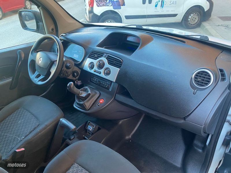Usado Renault Kangoo 74 CV (54 kW) 2012 Blanco Monovolumen